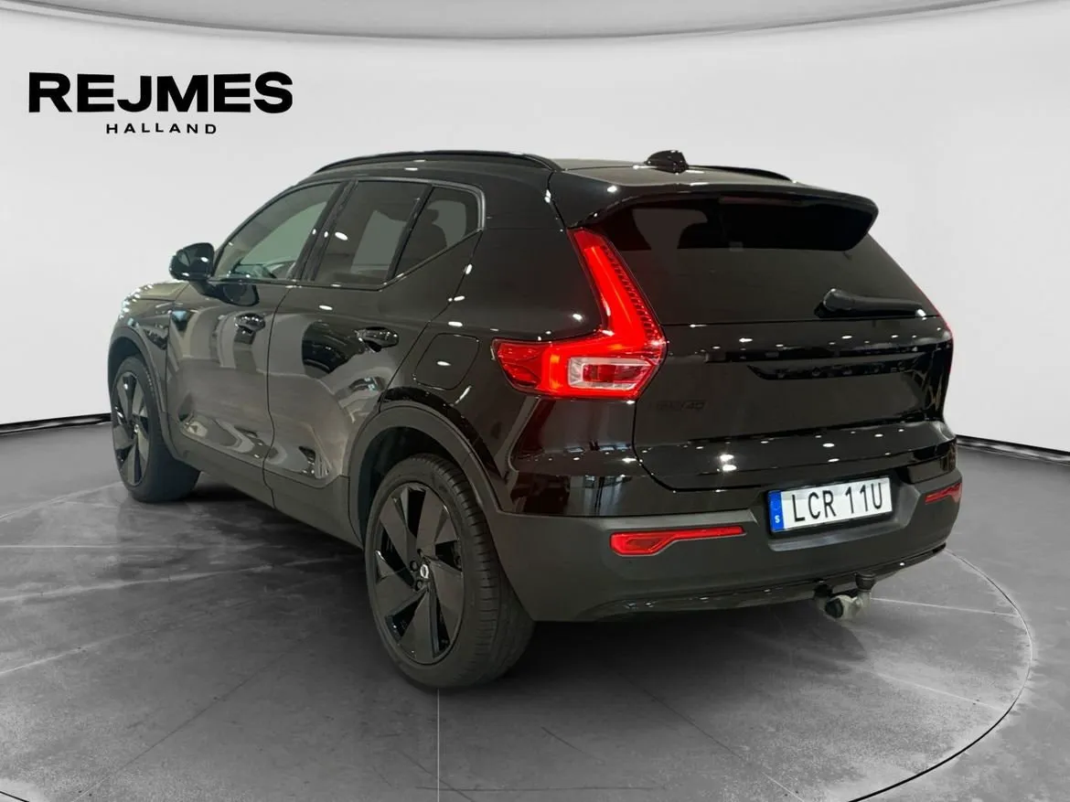 Volvo EX40 bild 2