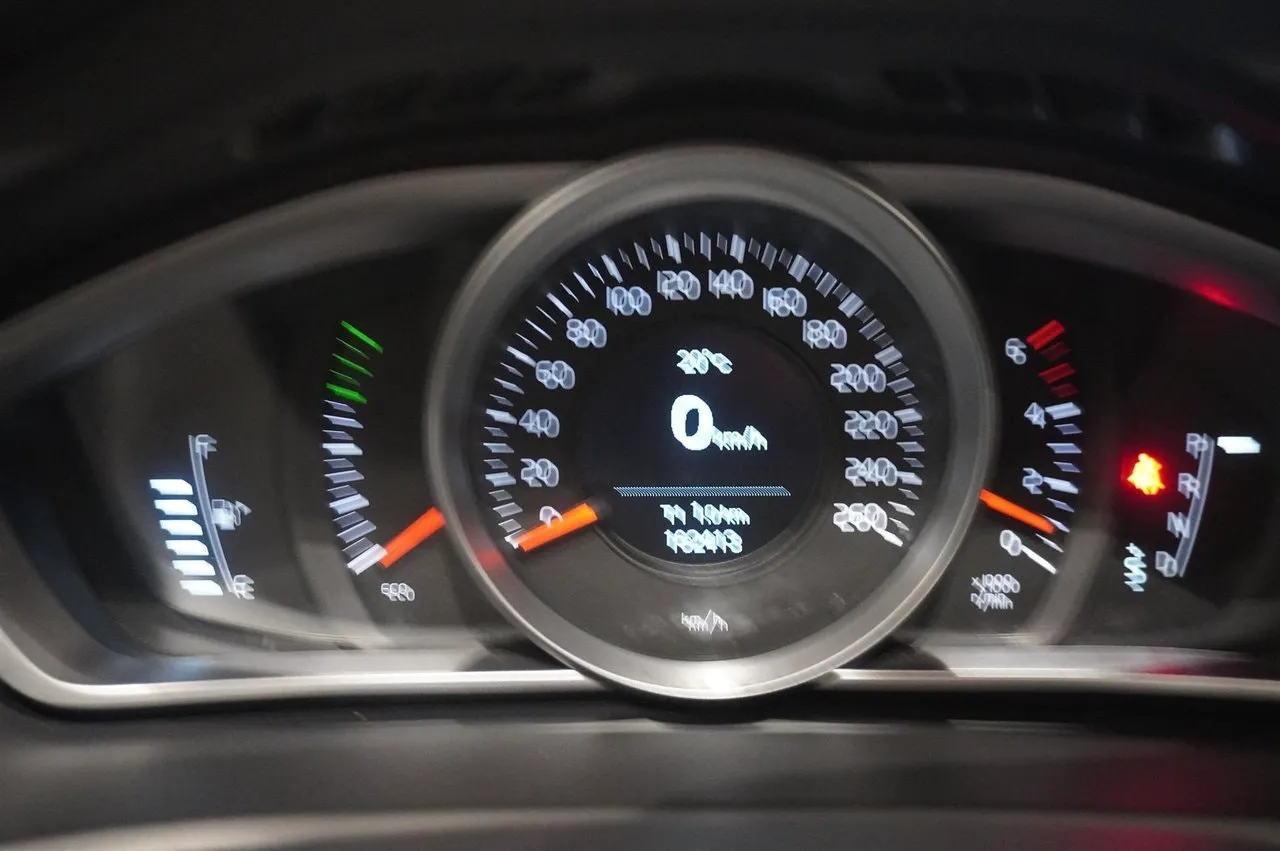 Volvo V40 bild 12