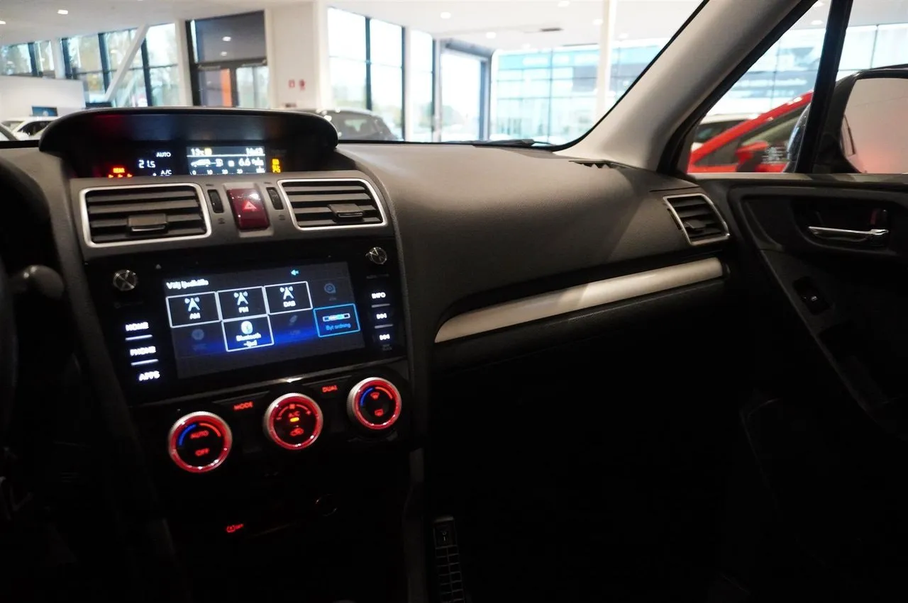 Subaru Forester bild 8