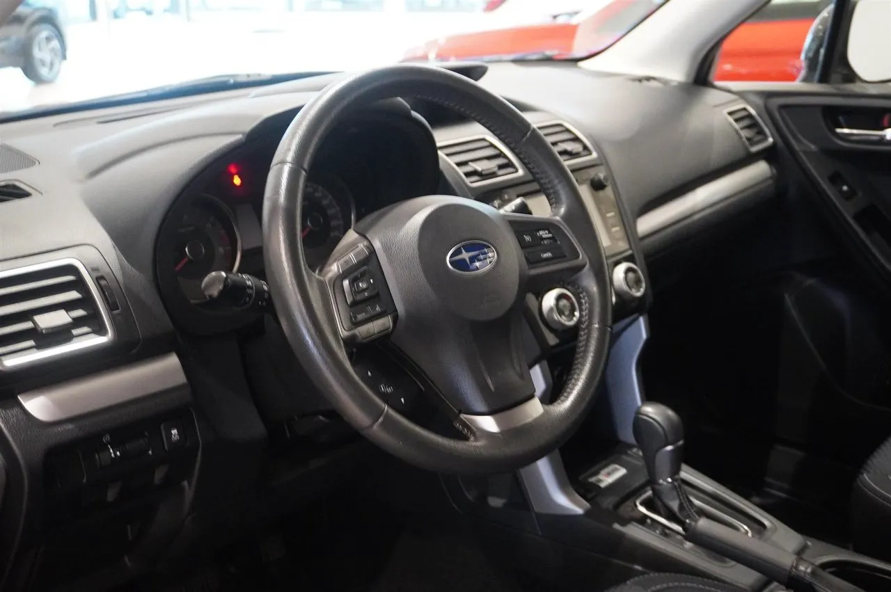 Subaru Forester bild 2
