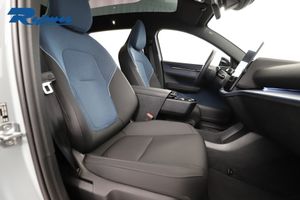 Volvo EX30 bild 23