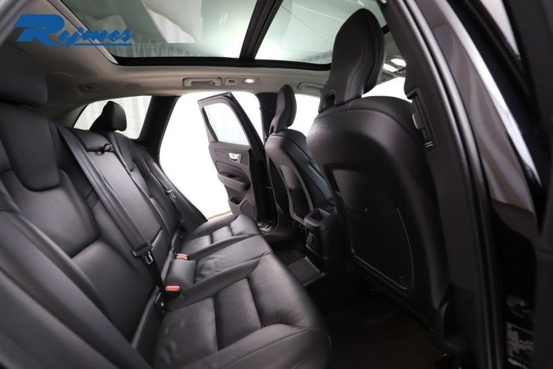 Volvo XC60 bild 8