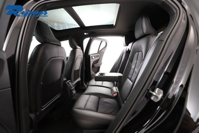 Volvo XC40 bild 8