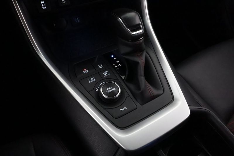 Toyota RAV4 bild 23
