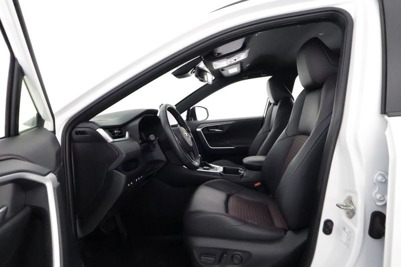Toyota RAV4 bild 10