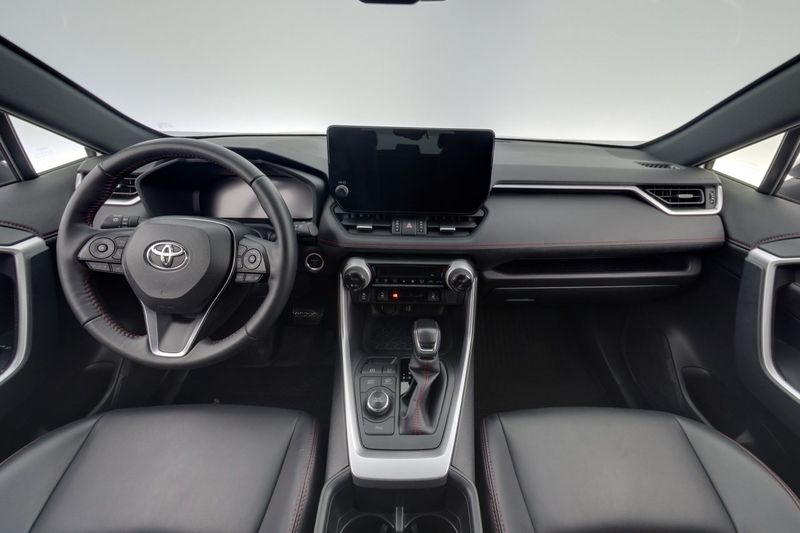 Toyota RAV4 bild 13