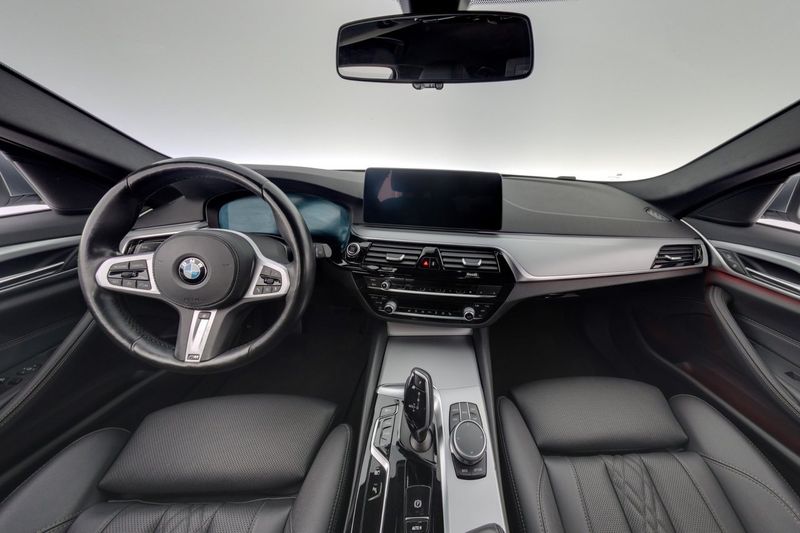 BMW 530 bild 12