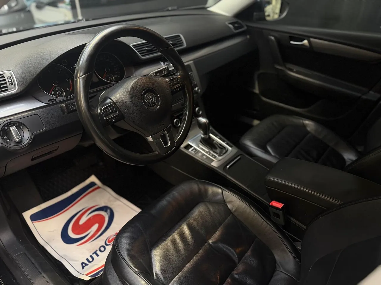 Volkswagen Passat bild 7