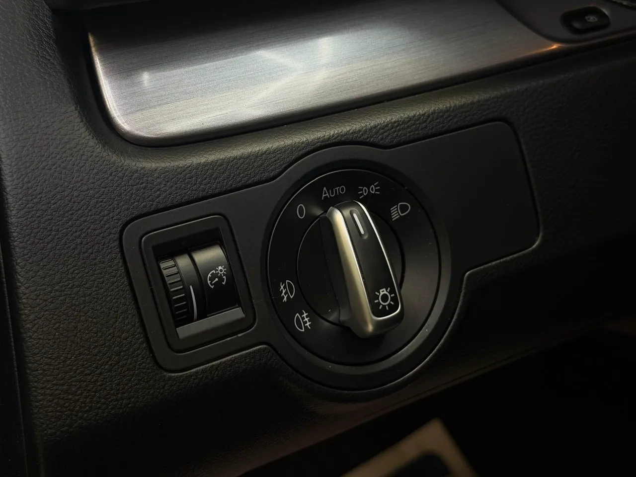 Volkswagen Passat bild 16
