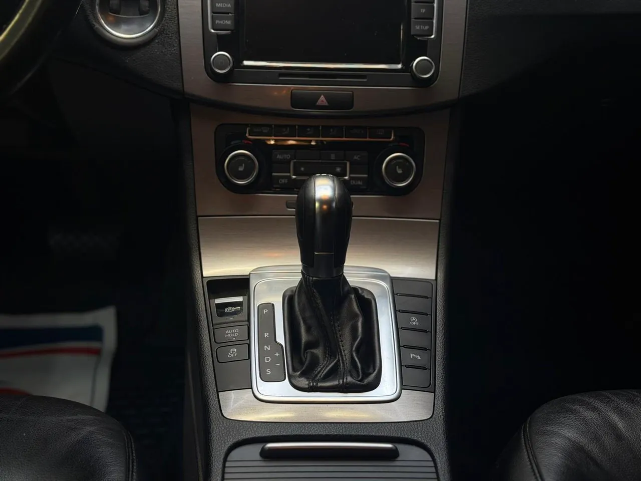 Volkswagen Passat bild 12