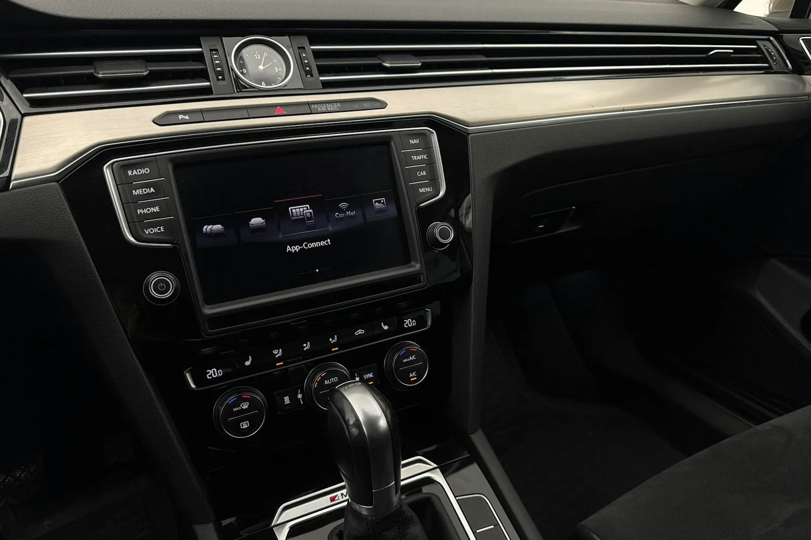 Volkswagen Passat bild 16