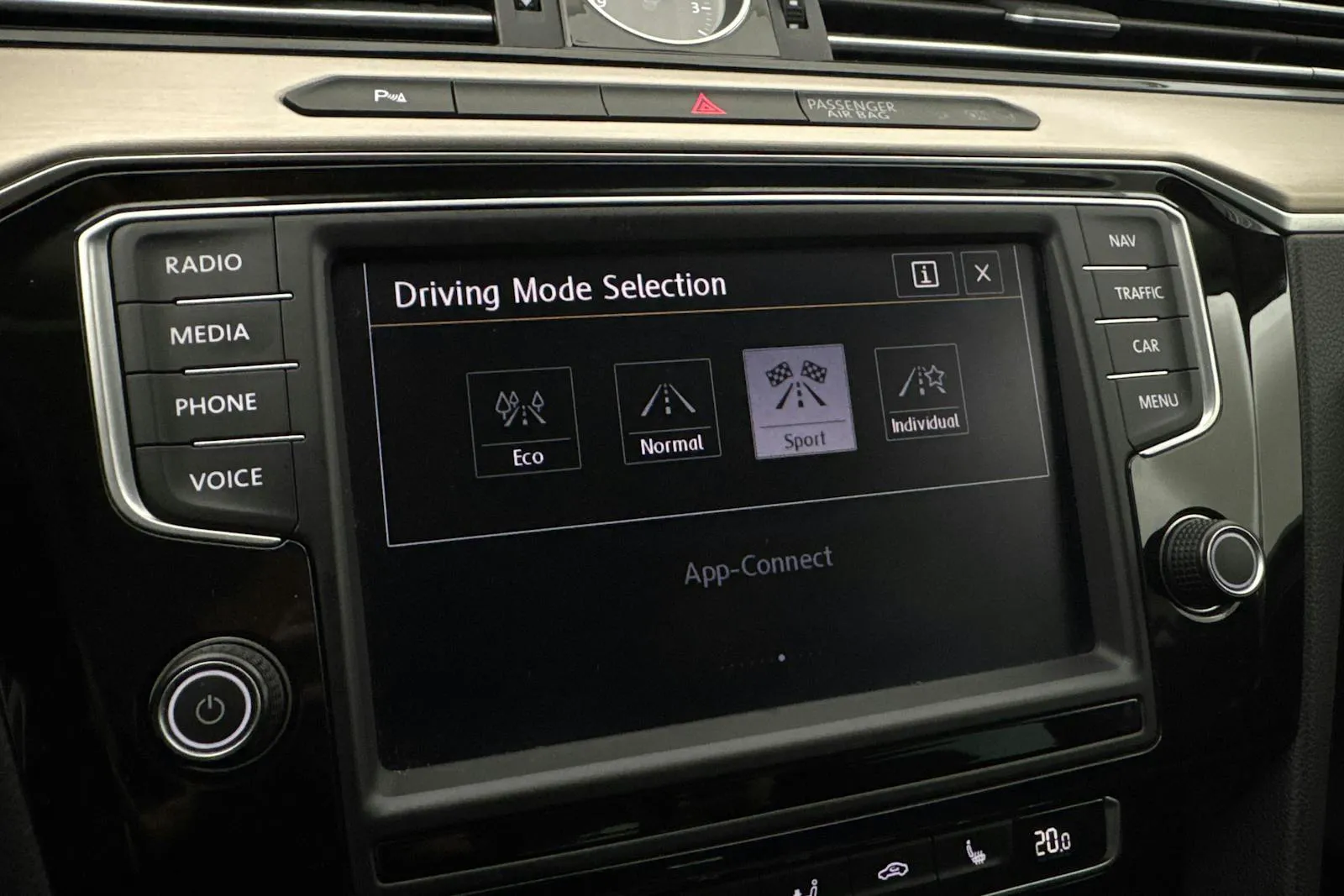 Volkswagen Passat bild 15