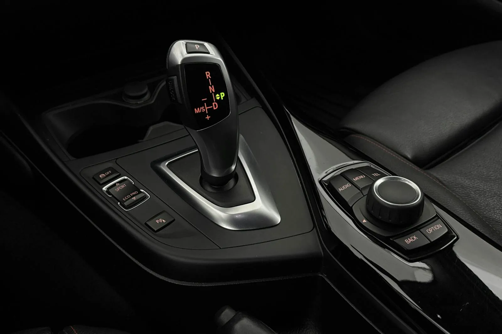 BMW 120 bild 11