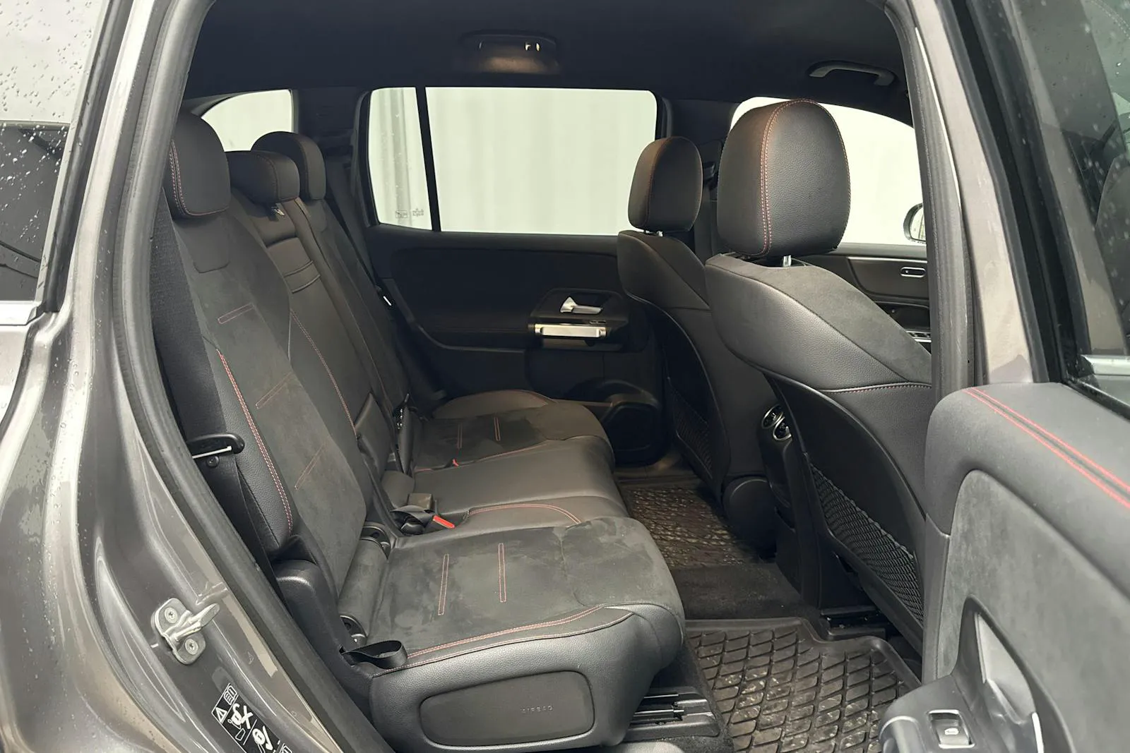 Mercedes EQB300 bild 8