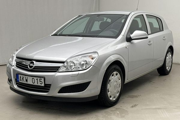 Opel Astra 1.6 5dr (115hk) - 2010