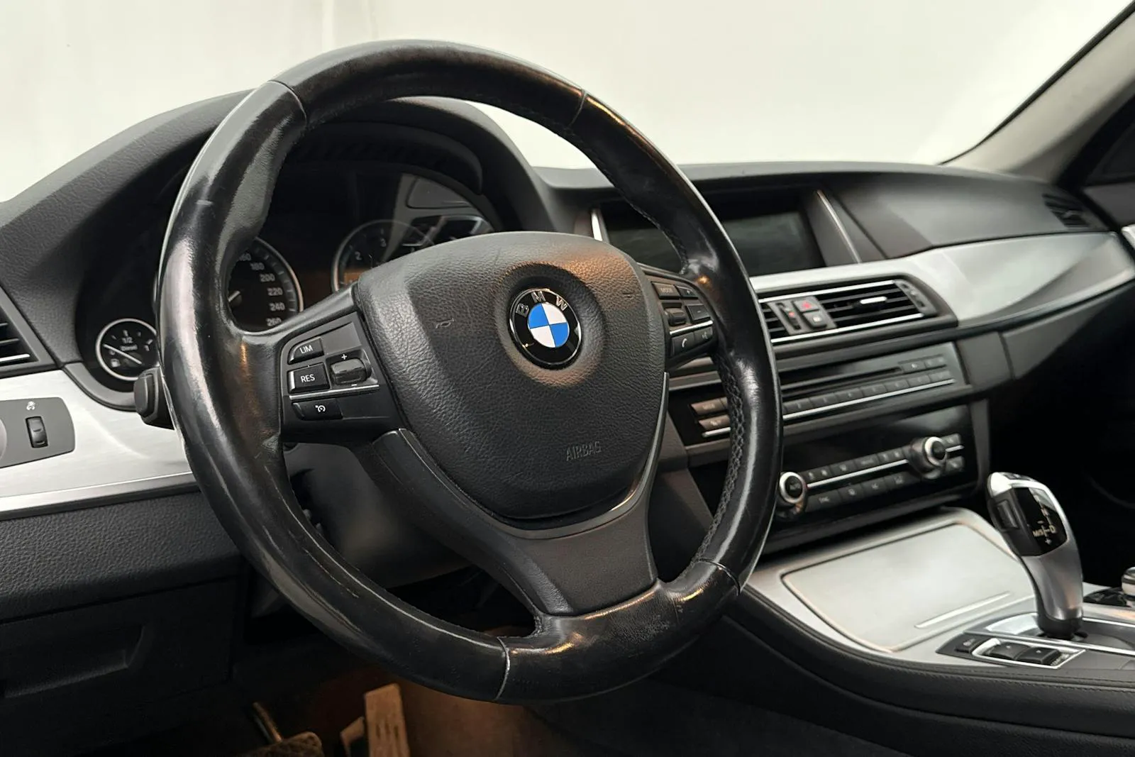 BMW 520 bild 15