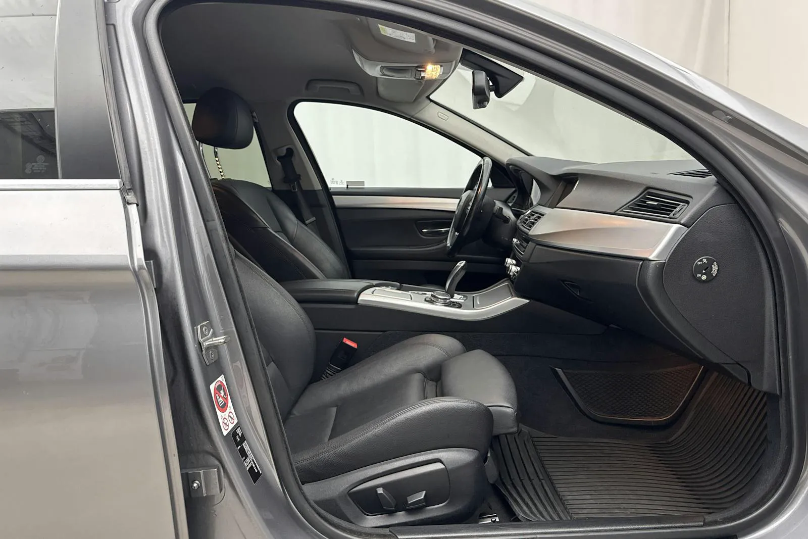 BMW 520 bild 7