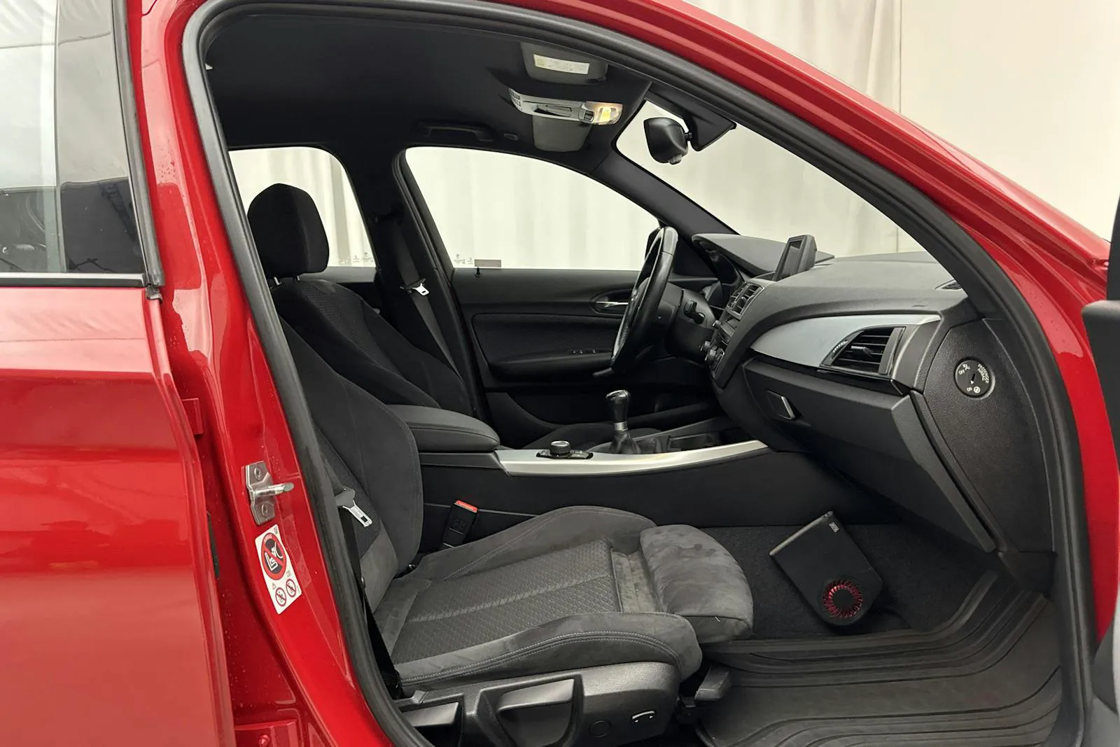 BMW 118 bild 7