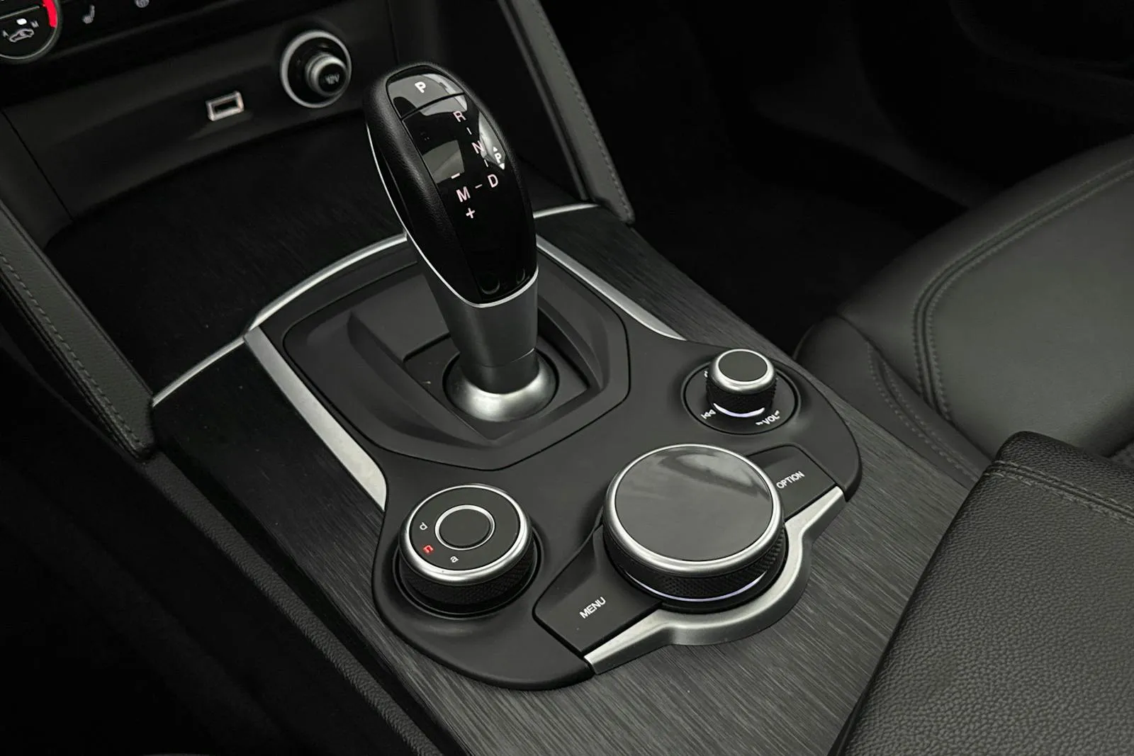 Alfa Romeo Stelvio bild 17