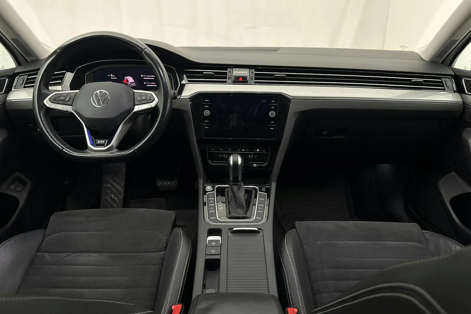 Volkswagen Passat bild 6