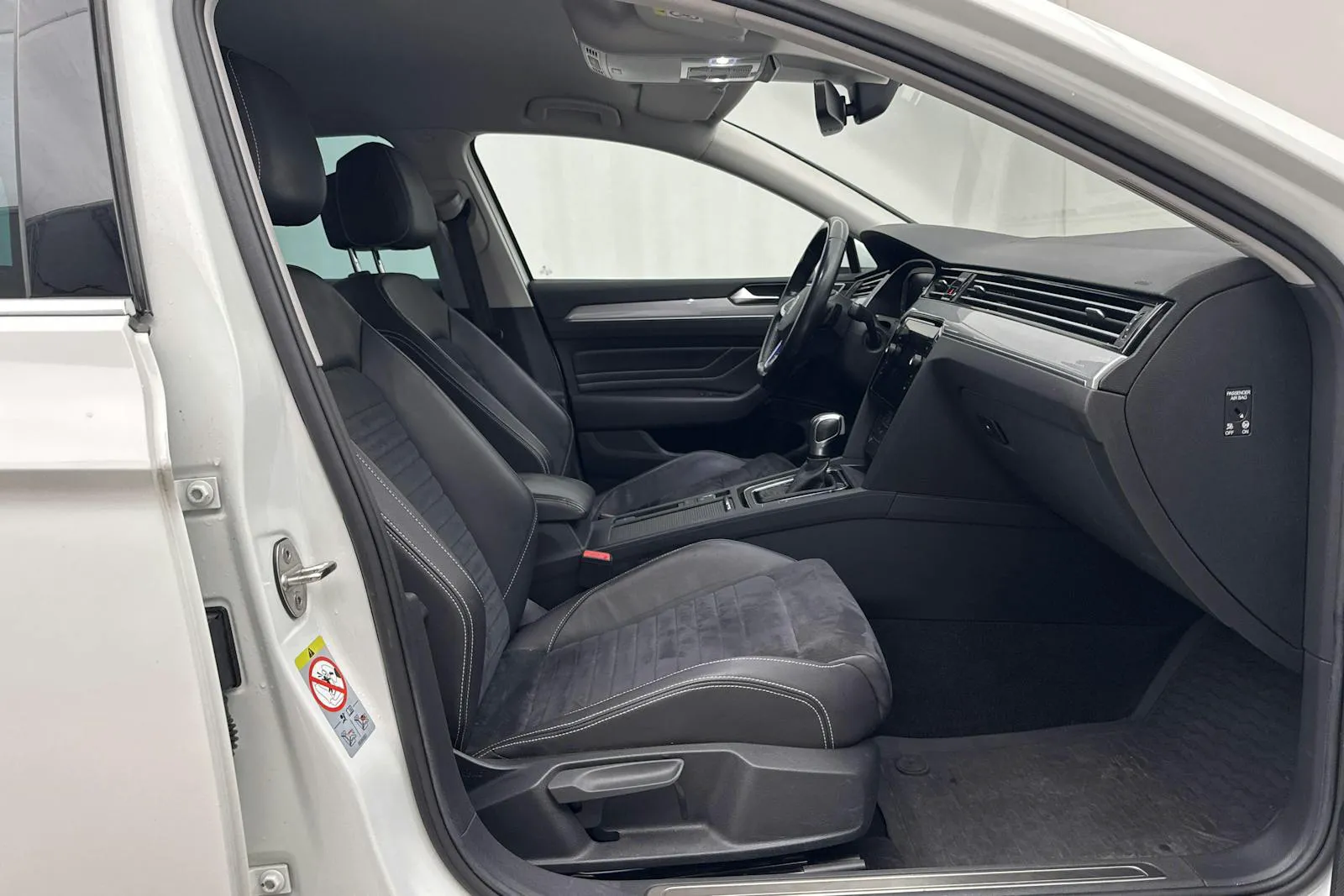 Volkswagen Passat bild 7