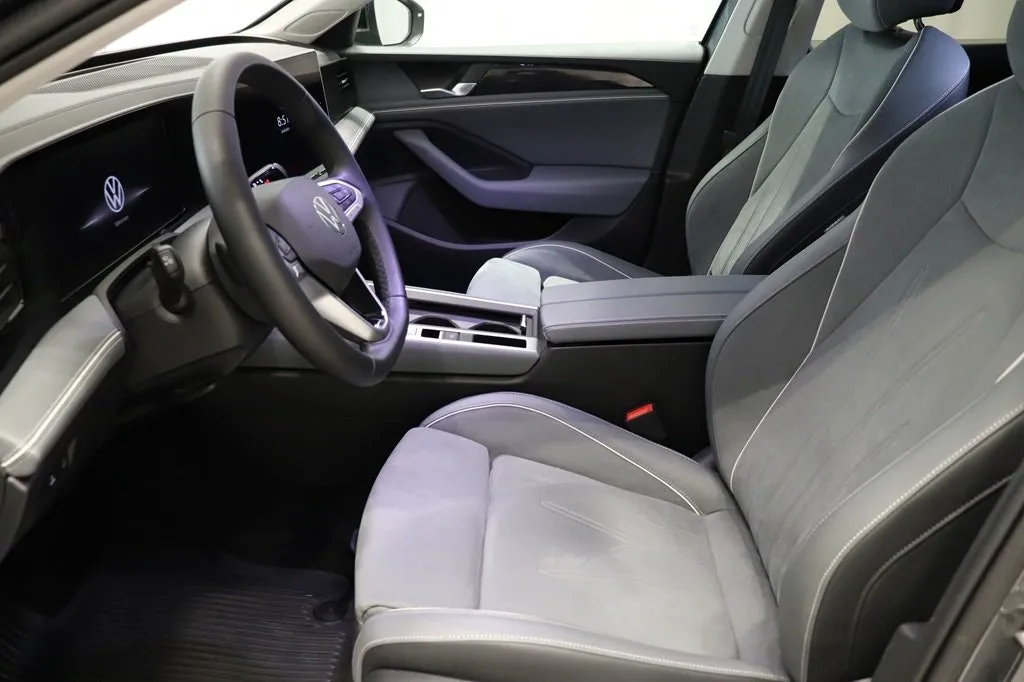 Volkswagen Passat bild 7