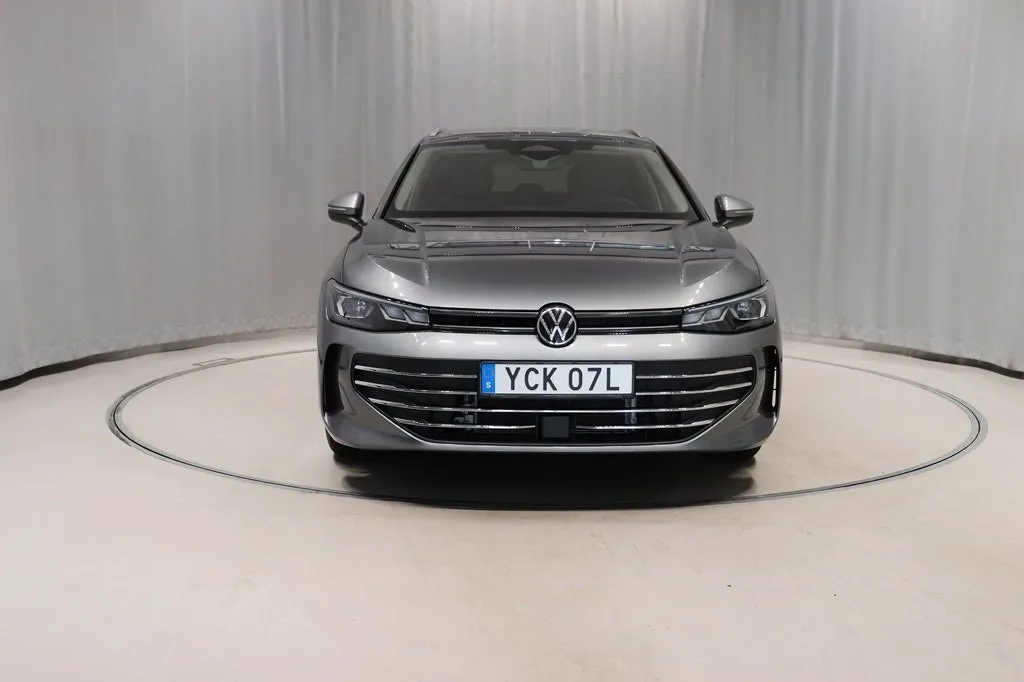 Volkswagen Passat bild 2
