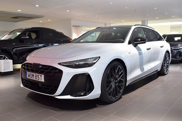 Audi A6 Avant e-hybrid S-line Q 299hk Edition One Panorama - 2026