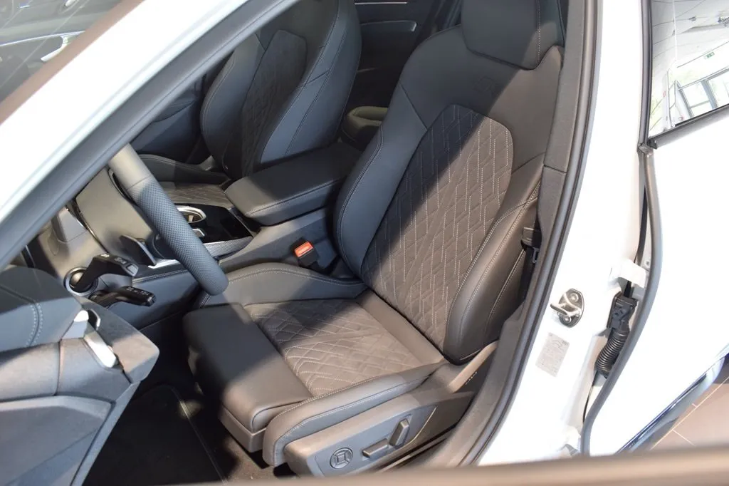 Audi A6 bild 6
