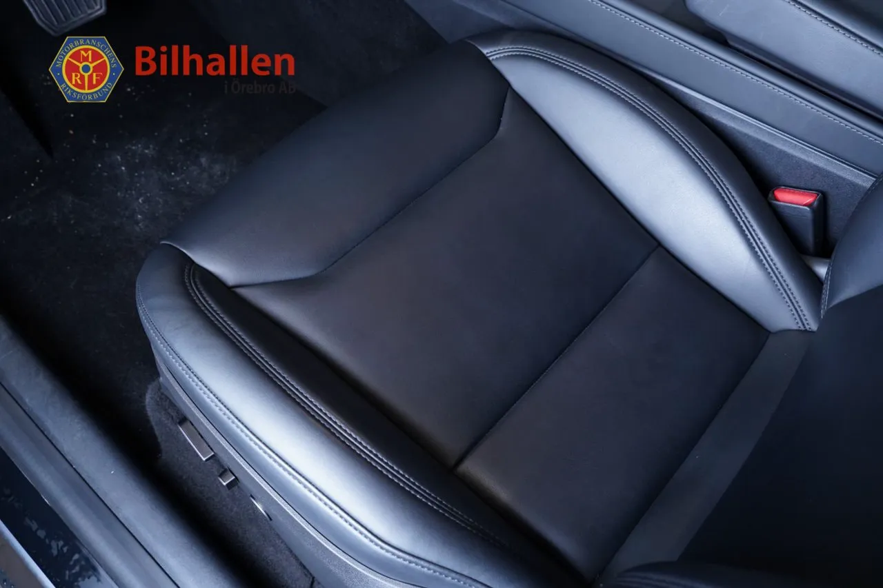 Tesla Model Y bild 20