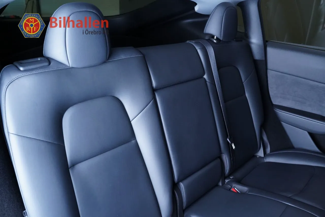 Tesla Model Y bild 22