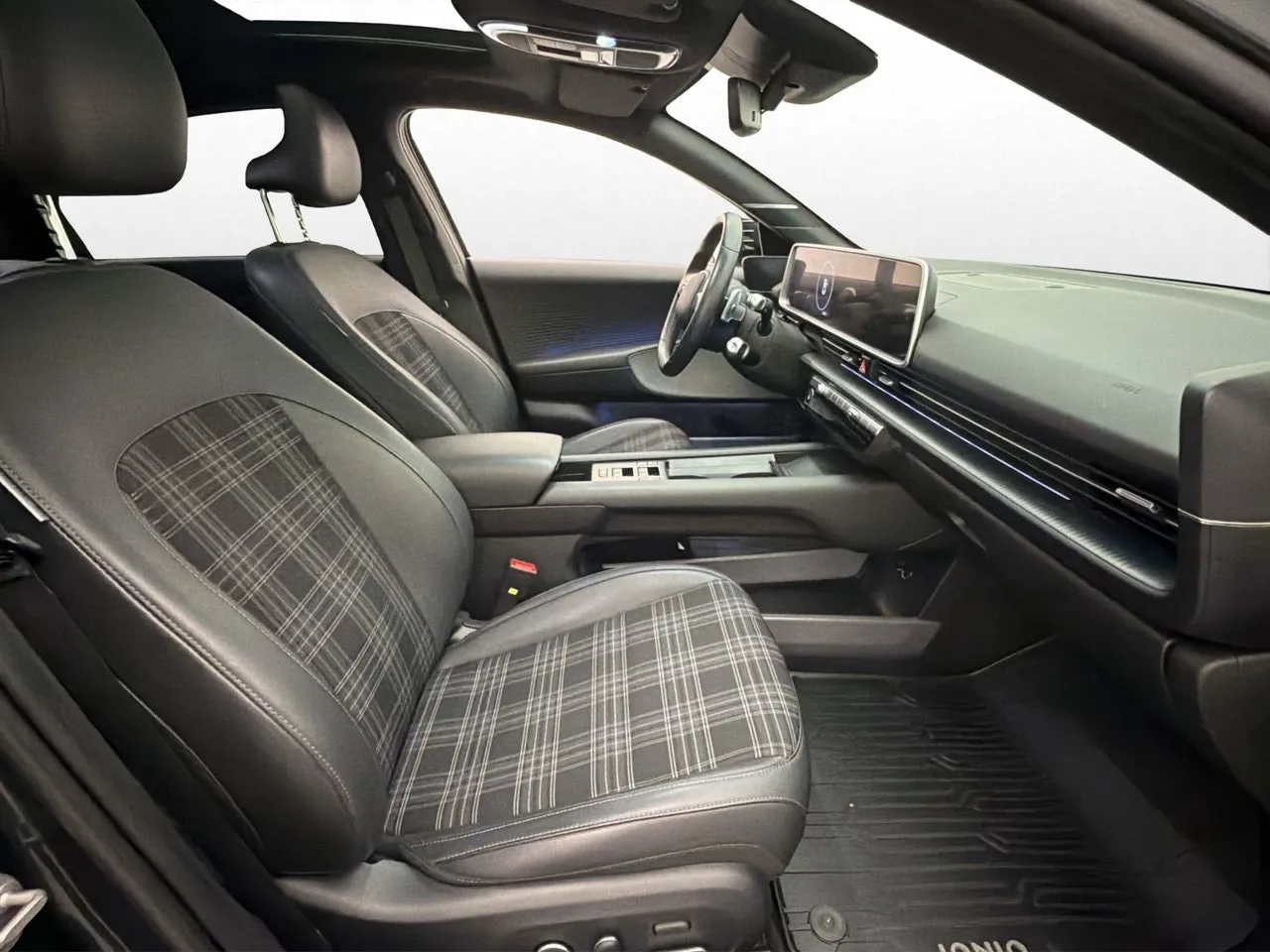 Hyundai IONIQ 6 bild 14
