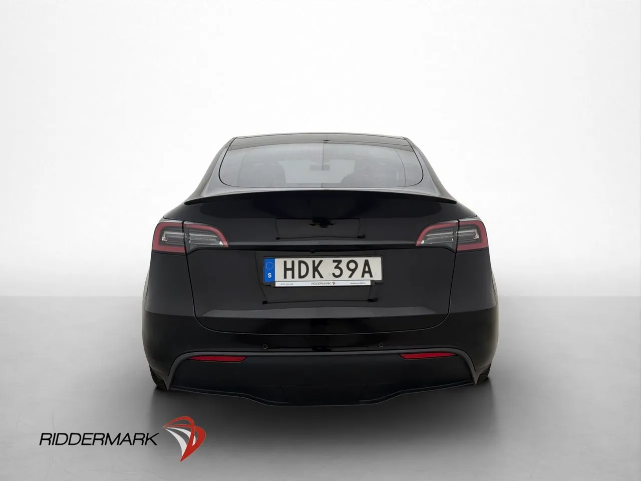 Tesla Model Y bild 8