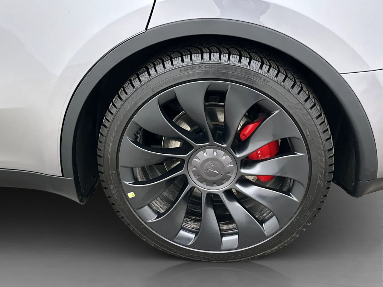 Tesla Model Y bild 33