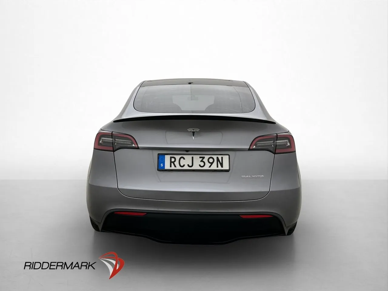 Tesla Model Y bild 8