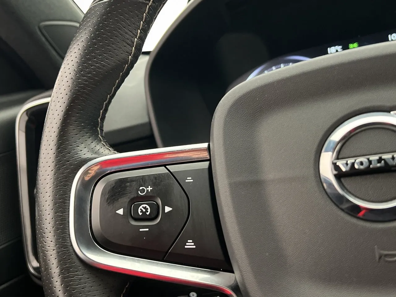 Volvo XC40 bild 24