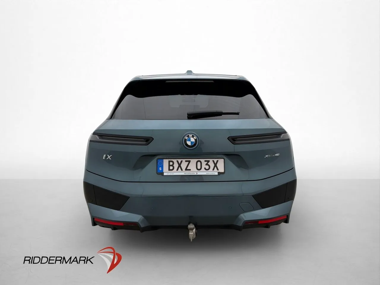 BMW iX bild 8