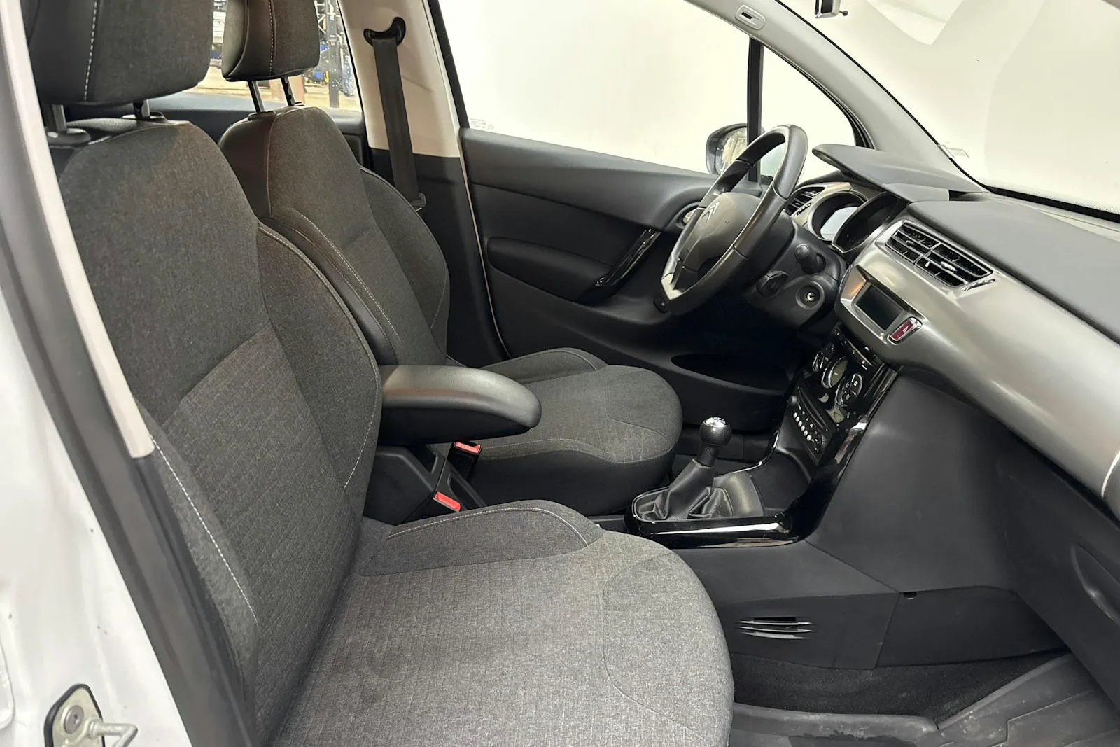 Citroen C3 bild 7