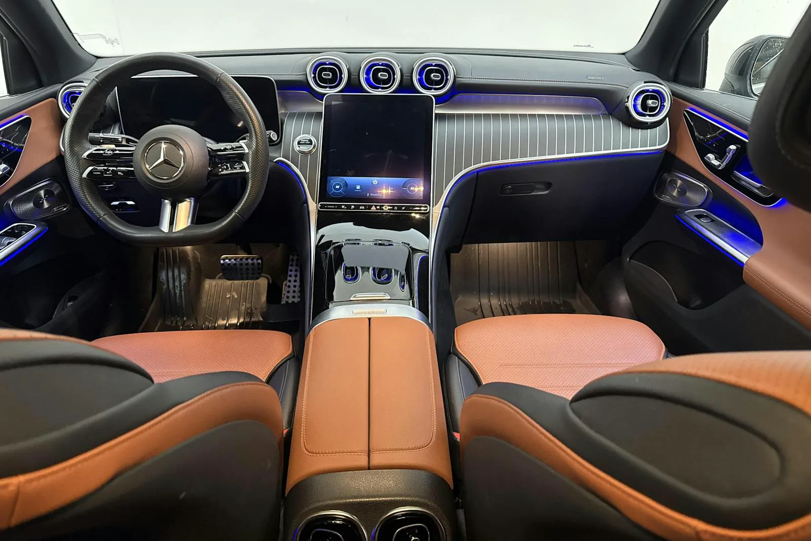 Mercedes GLC300 bild 6