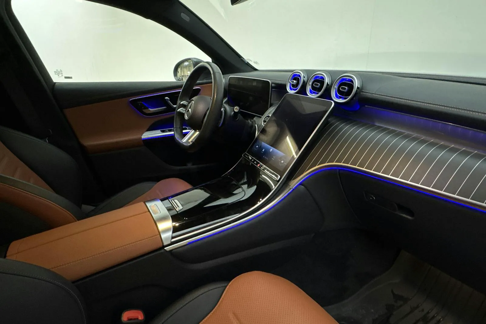 Mercedes GLC300 bild 14