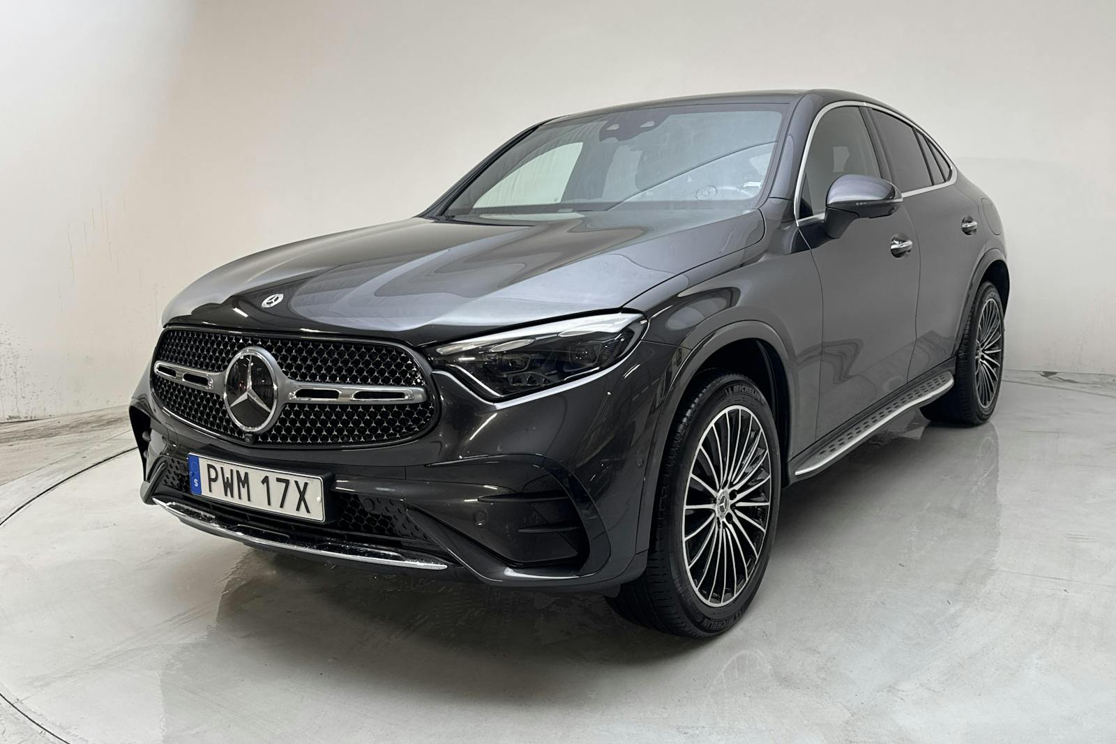 Mercedes GLC300