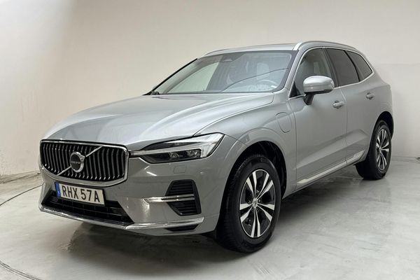 Volvo XC60 T6 AWD Recharge (350hk) - 2024