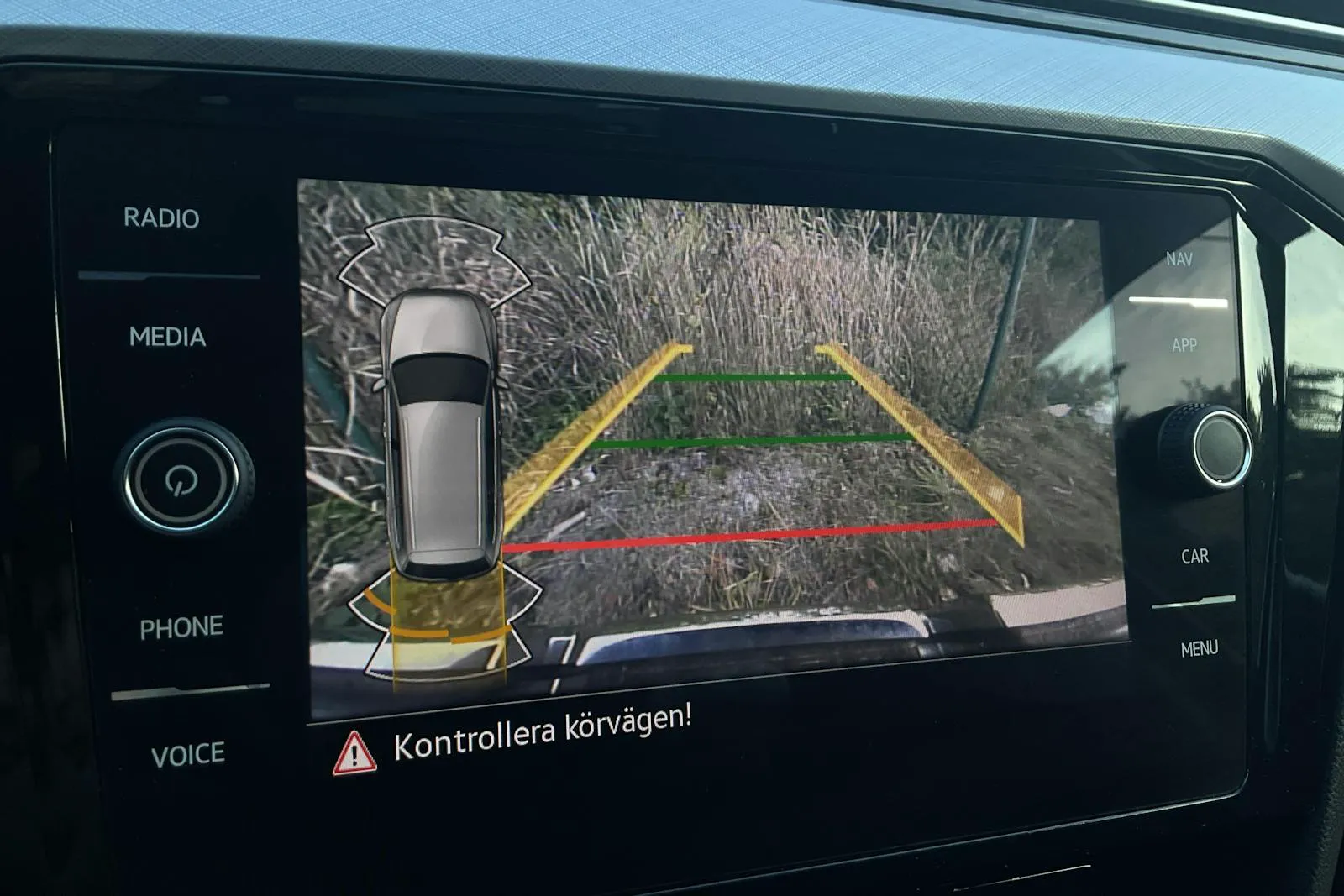 Volkswagen Passat bild 11