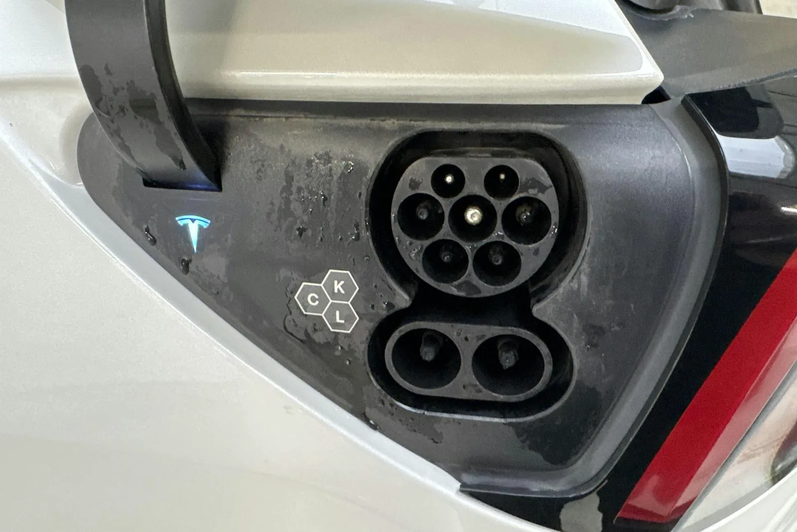 Tesla Model Y bild 16