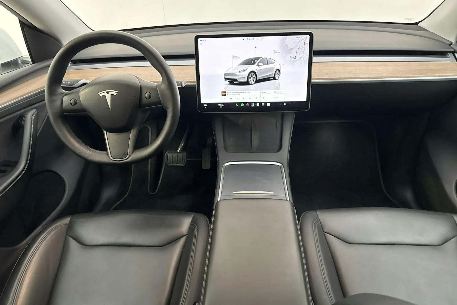Tesla Model Y bild 6