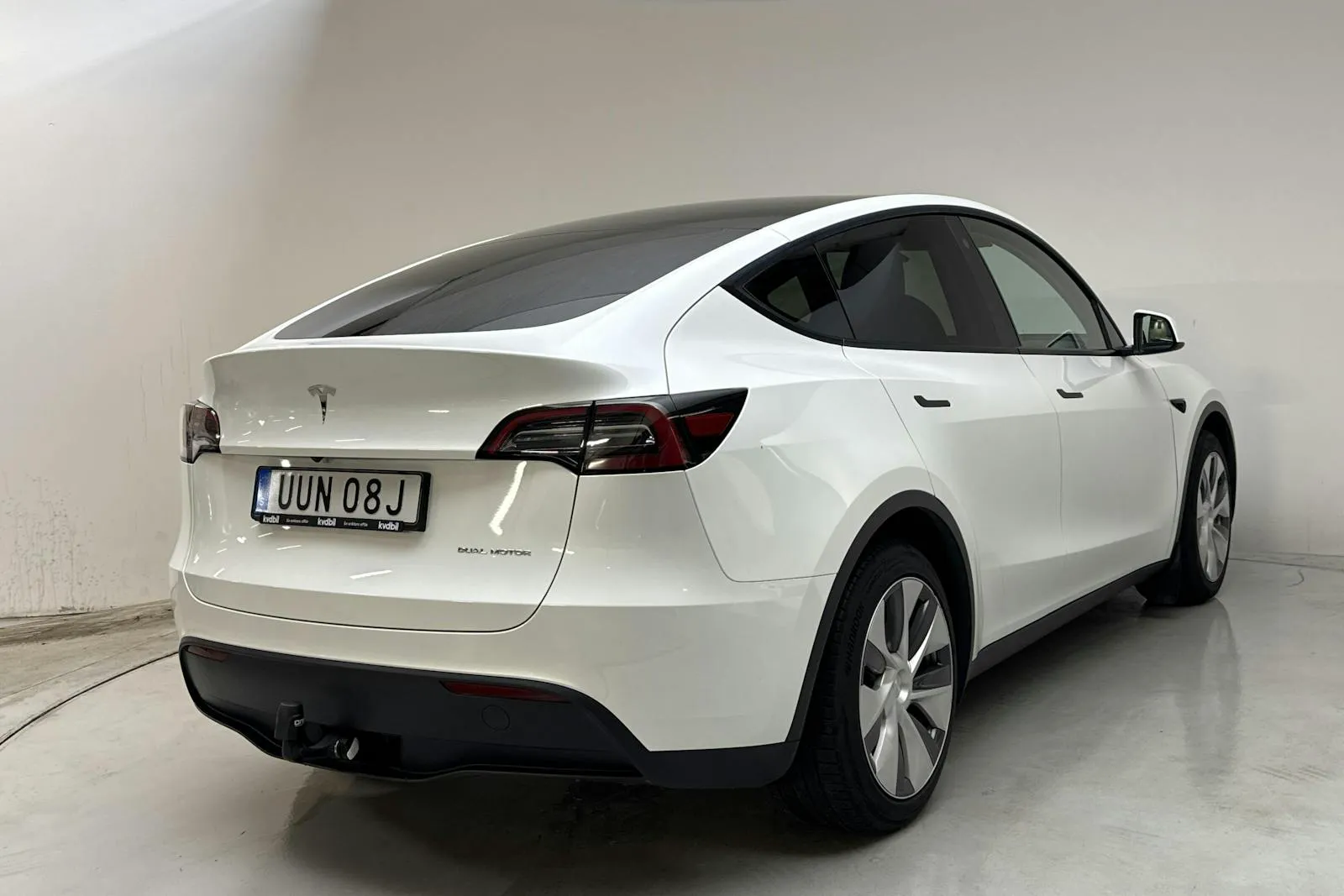 Tesla Model Y bild 3