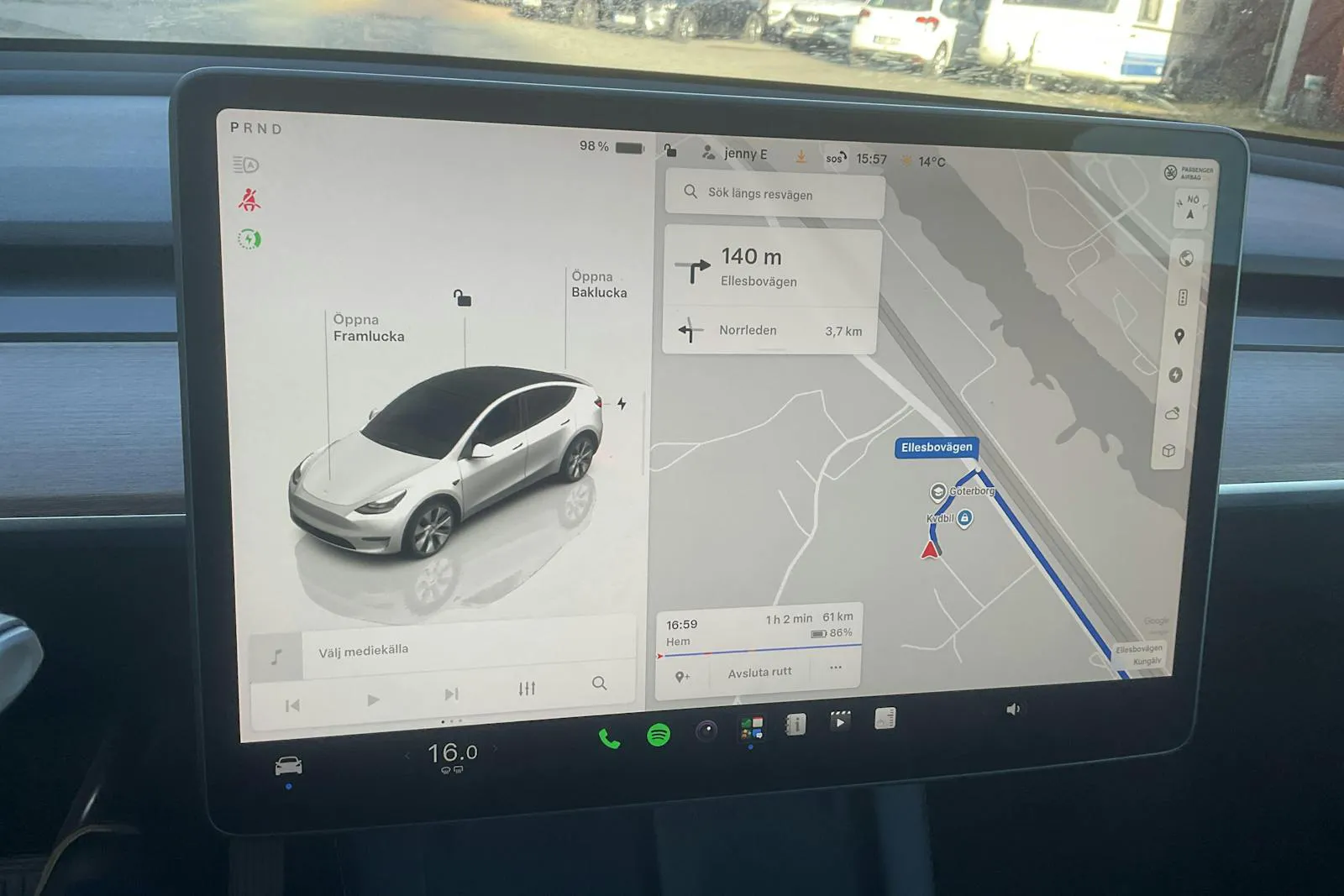 Tesla Model Y bild 13