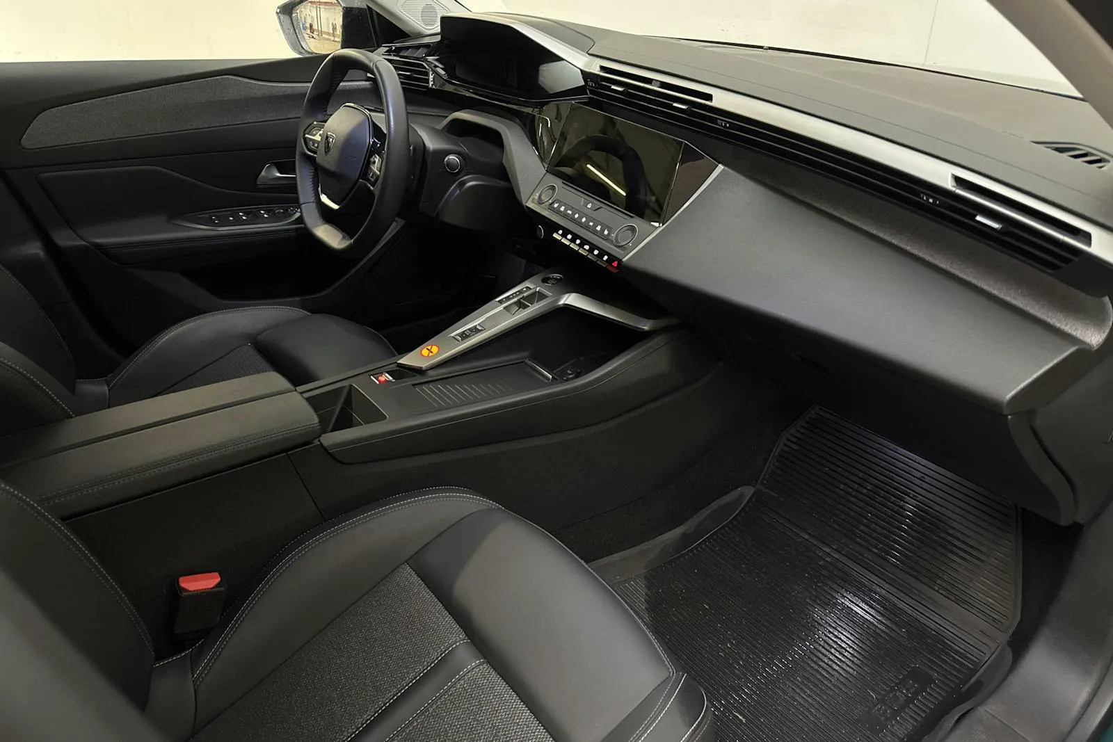 Peugeot 308 bild 7