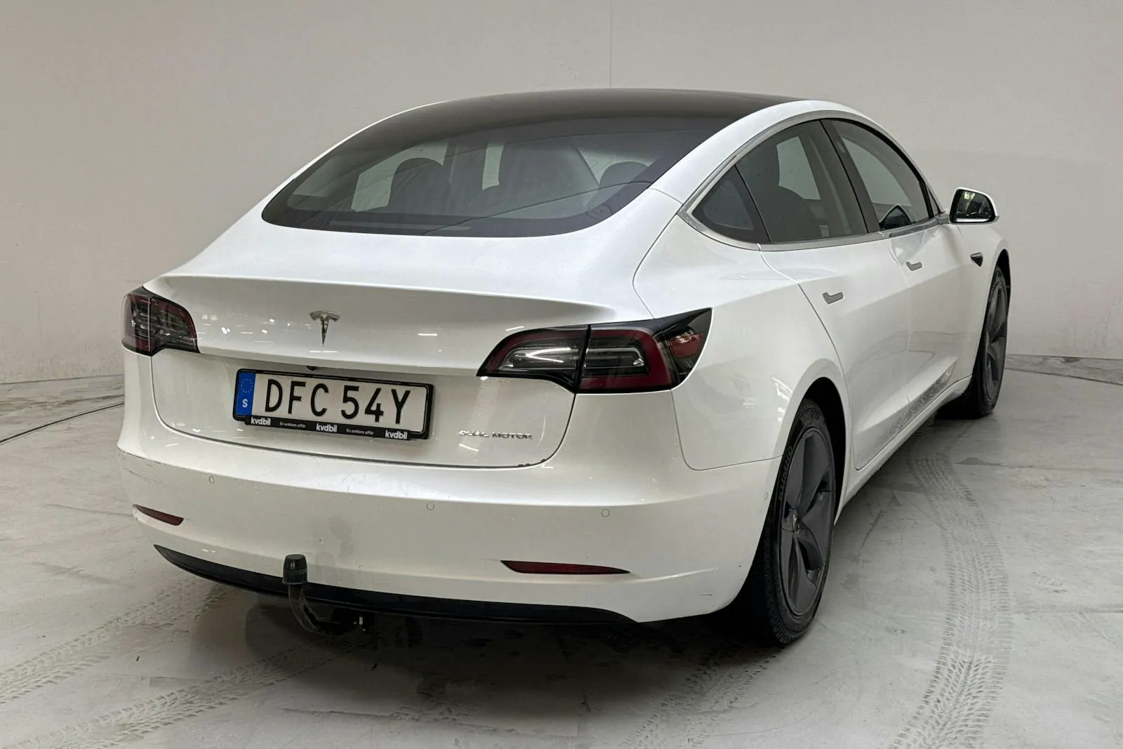 Tesla Model 3 bild 3