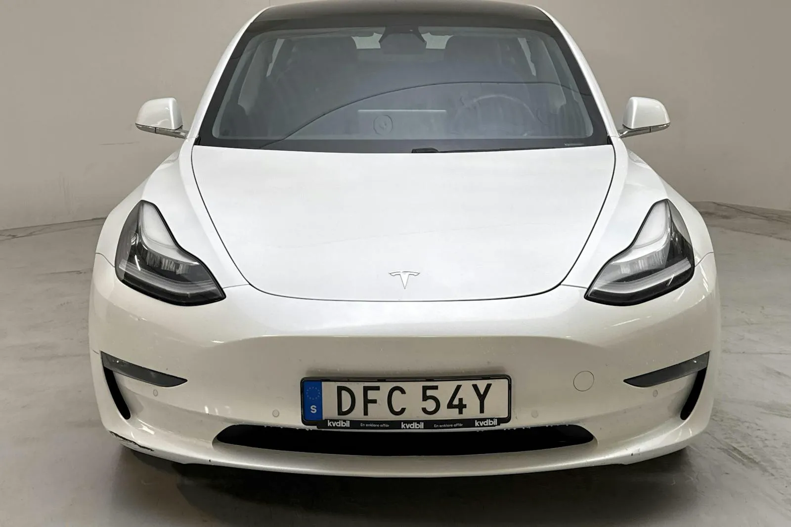 Tesla Model 3 bild 4